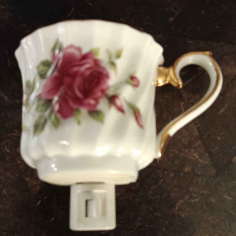 Floral Night Light with Gold Accents